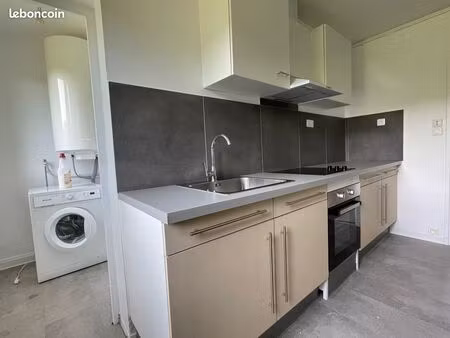 grand appart t 5 meublé - balcon - jolie vue