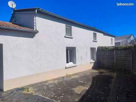 location maison t3 chemillé