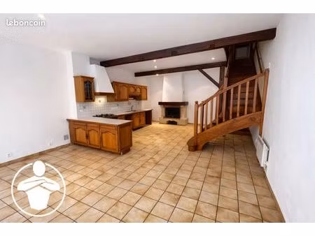 maison 5 pièces 121 m²