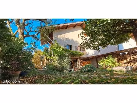 maison ancienne pierre et bois