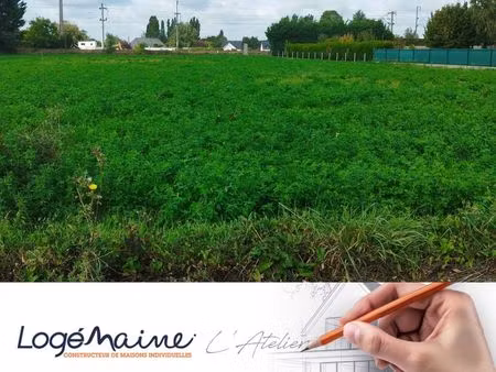 terrain 811 m² etriche