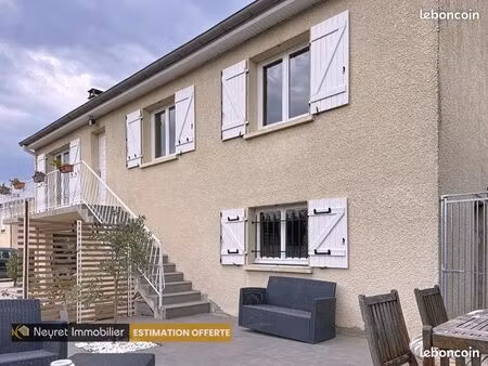 vends maison avec terrain piscinable