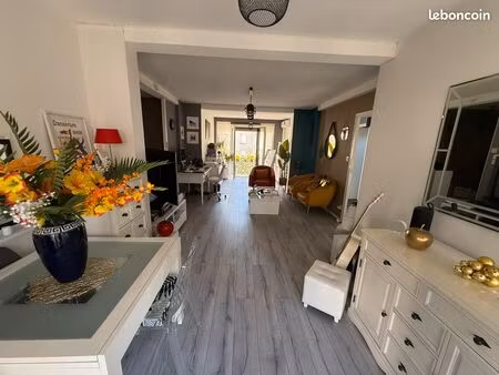 appartement t3/4 entièrement restauré