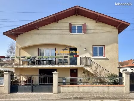 maison 8 pièces 188 m²