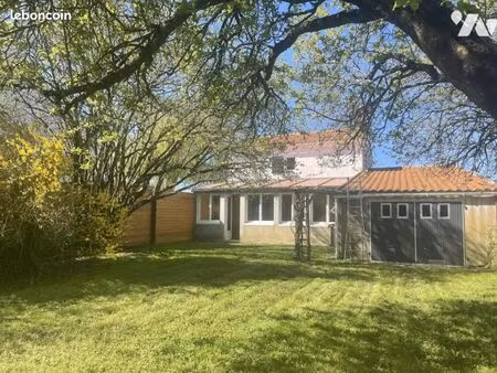 maison 4 pièces 82 m²