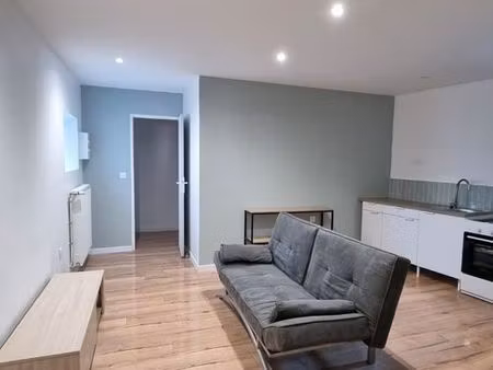 immeuble de rapport - 3 lots - 24.360/an hc - 7.9%