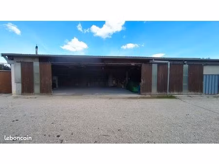 gardiennage hangar 10m/3m