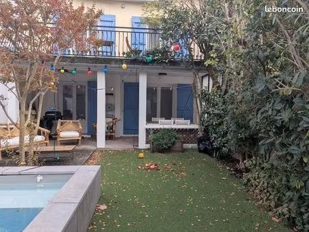 location maison avec piscine (quartier palais de justice - saint-michel)