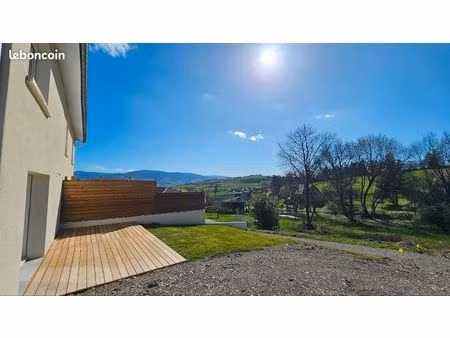 coup de cœur – maison rénovée avec prestations de qualité et double terrasse