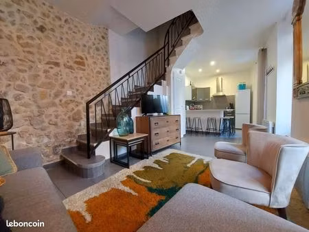 maison de village 4 pièces 60 m²