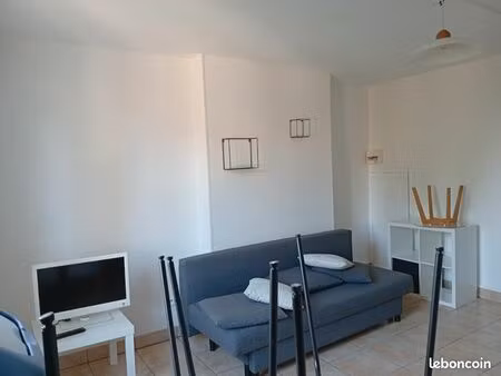 studio électricité chauffage inclus