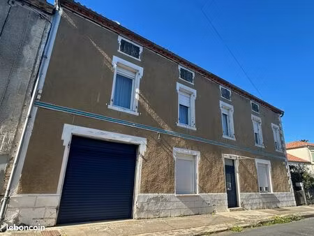 maison 5 pièces 156 m²