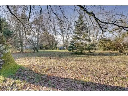 terrain 1147 m² mérignac
