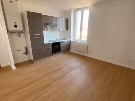 t2 rénové 56m²