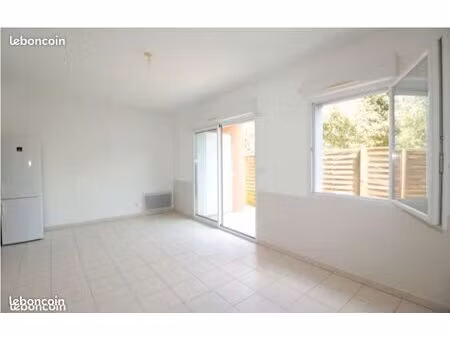 studio récent avec terrasse  jardin et parking – emplacement à forte demande