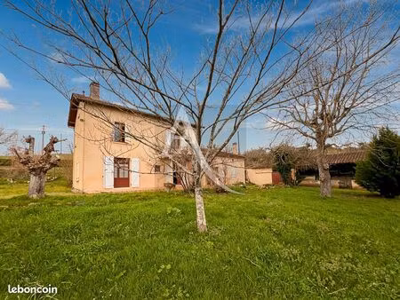 propriété 4 pièces 110 m²