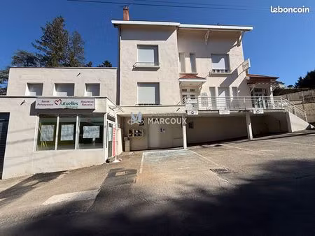 maison 15 pièces 555 m²