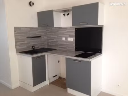 f1 bis 24m² avec parking / terrasse 36m²