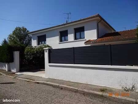 maison individuelle proche centre avec terrain