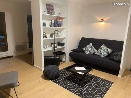 studio meublé avec terrasse au busca