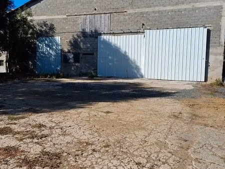 location place de stationnement