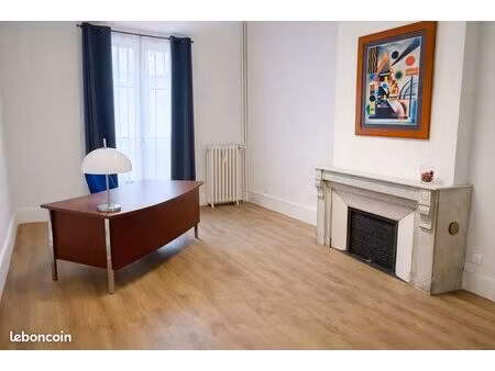 bureau de standing – 15 m² – écusson – tout inclus – sans agence