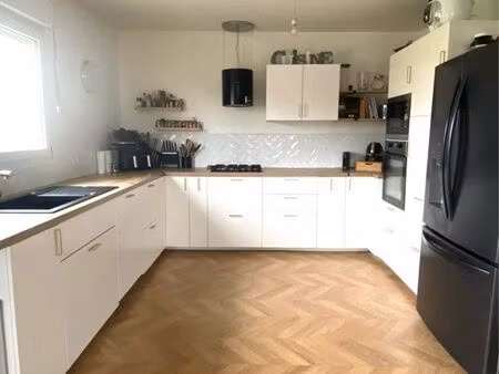 maison 4 3ha avec carrière