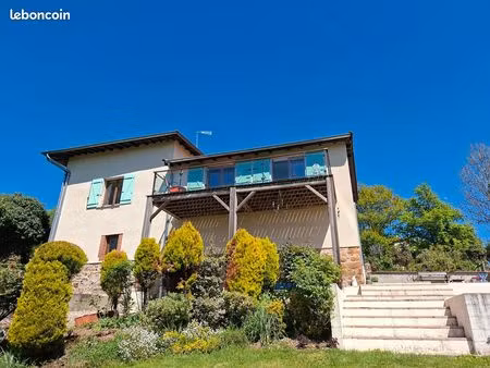 maison 6 pièces 191 m²