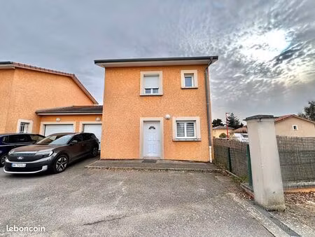 maison 4 pièces 95 m²