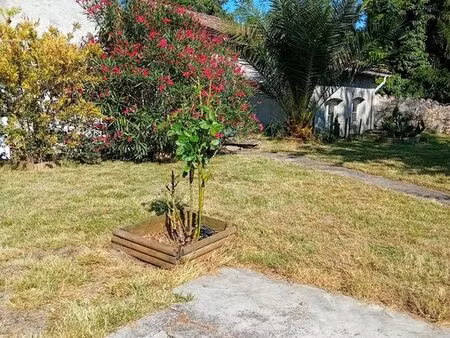 vends 2 maisons en pierres