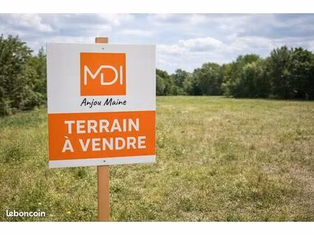 terrain 823 m² mûrs-erigné