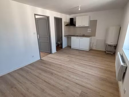 lumineux t2 de 33 m² - le passage