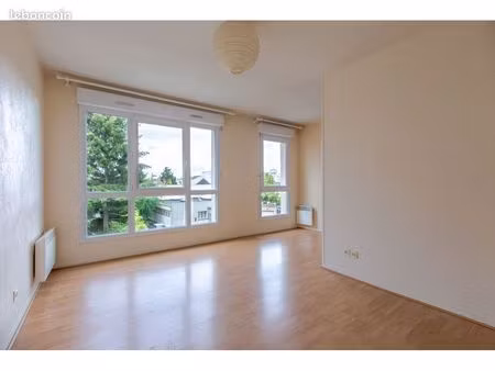 f2 de 46 m2 à saint jean de braye