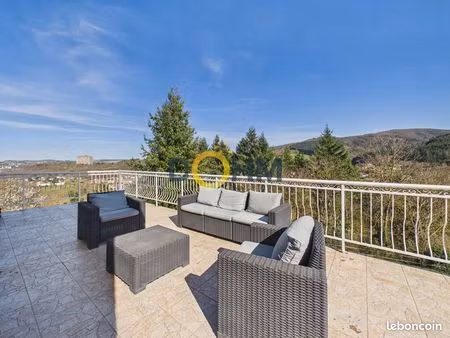 maison 5 pièces 111 m²