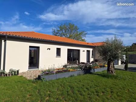 maison neuve - t4 plain pied - poncins