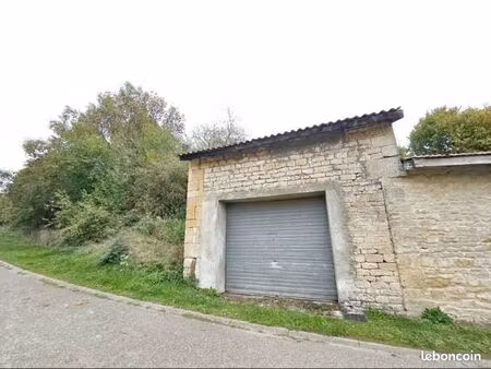 garage et bout de terrain