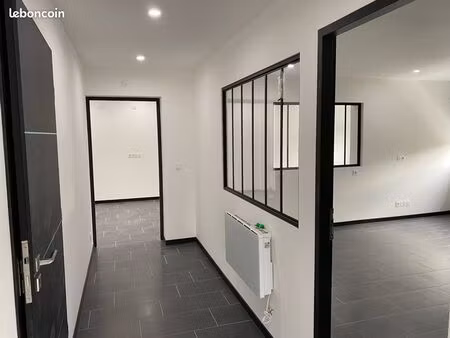 loue cholet agréables bureaux 90 m2 excellent emplacement