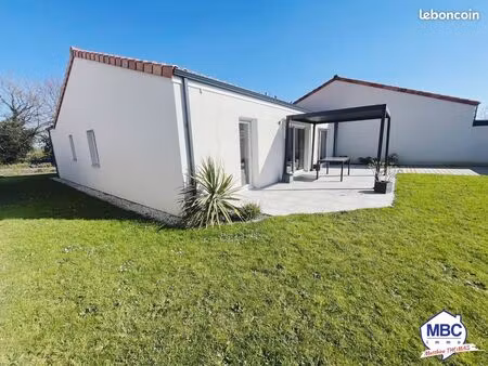 maison 6 pièces 104 m²