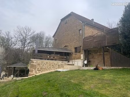 grange 5 pièces 147 m²