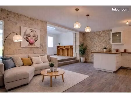 maison en pierre rénovée avec cachet - 135m² - 5 ch - jardin & potentiel piscine - à 25 mi