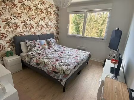 t4 lumineux rénové en 2025 – vue dégagée – 2 balcons – parking – proche nancy