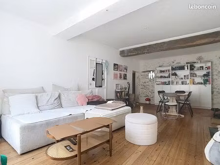 appartement 3 pièces 84 m²