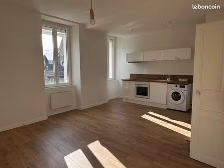 appartement t2 / quartier madeleine