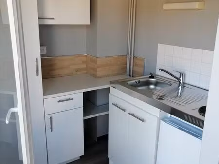 t1 bis rue barra angers