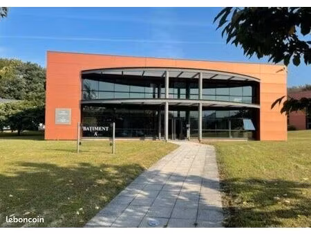 location bureaux 62 m² – bail commercial – voiron