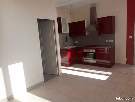 loue appartement t2