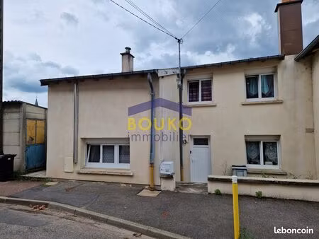 maison 6 pièces 110 m²