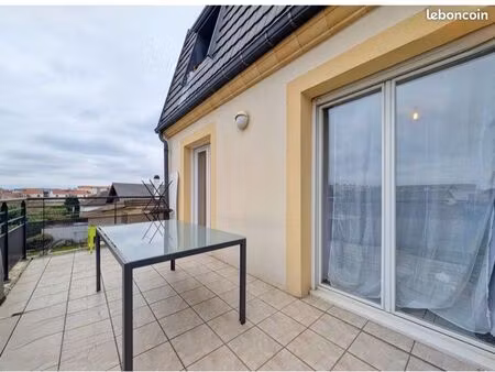 apparement 4 pièces - terrasse 13m2 - 2 min autoroute