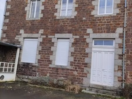 maison à rénover avec local professionnel au rdc