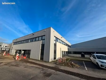 local d'activite 3409 m² maiziére les metz